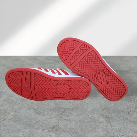 Athletic_Shoes